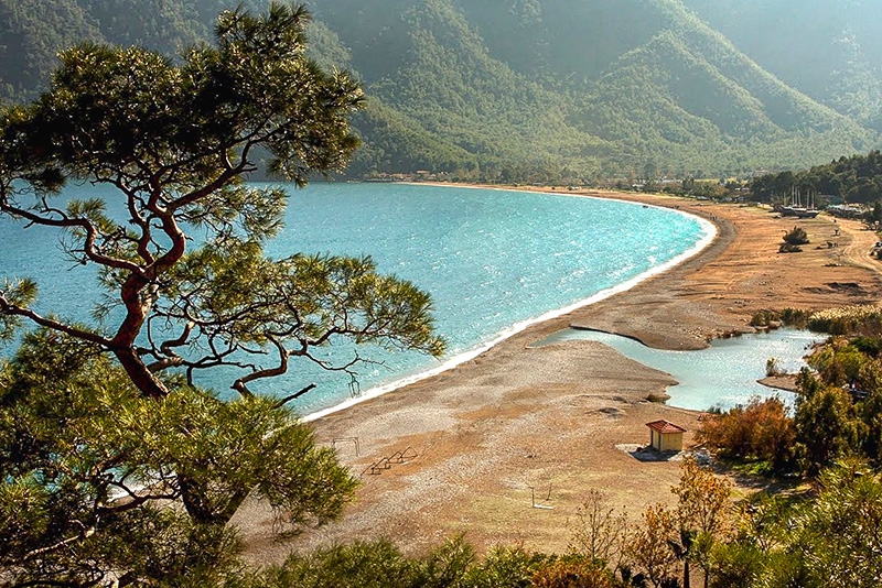 Akdeniz sahil trekking